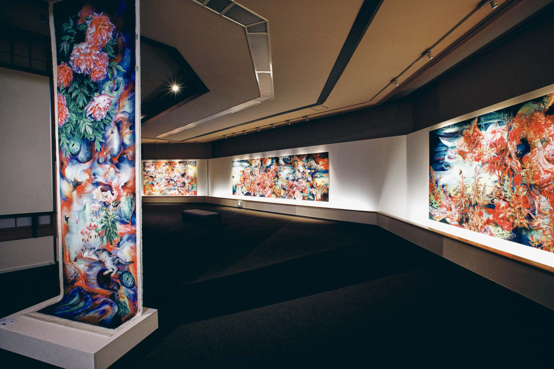 Installation view of 'Collaboration with the takahashi Ryutaro Collection Hamada Juri & Taniho Reina - Colors that Dance and Resonate' at Ryushi Memorial Museum. Photography by AKAZAWA KOH. Courtesy of Tatler China.
