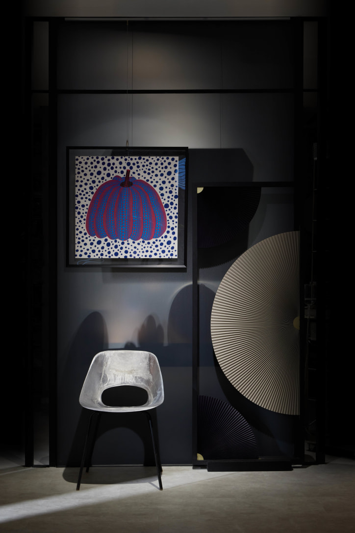 Tulip Chair by Pierre Guariche, 1954; Pumpkin Scarf by Yayoi Kusama & Louis Vuitton, 2023; The New Old Divider By KIMU. Photography of Lin Yuehong. Courtesy of Tatler Asia.
