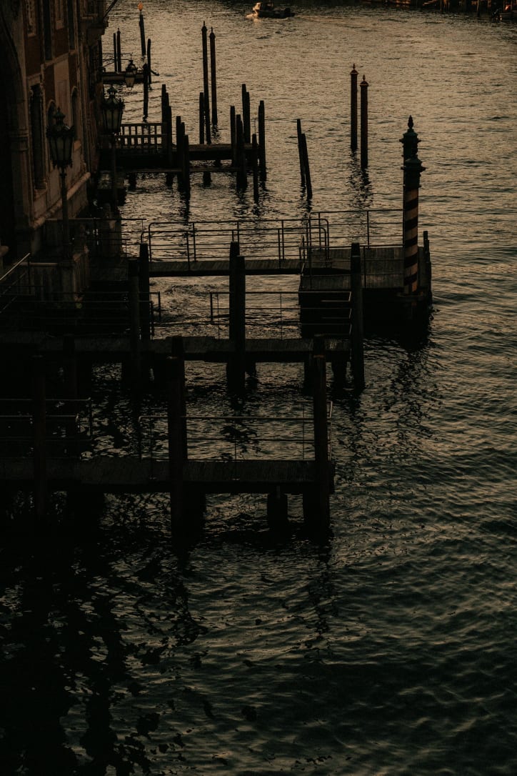 On the streets of Venice, April 2025. Photography by Julius Hirtzberger for Art Basel.