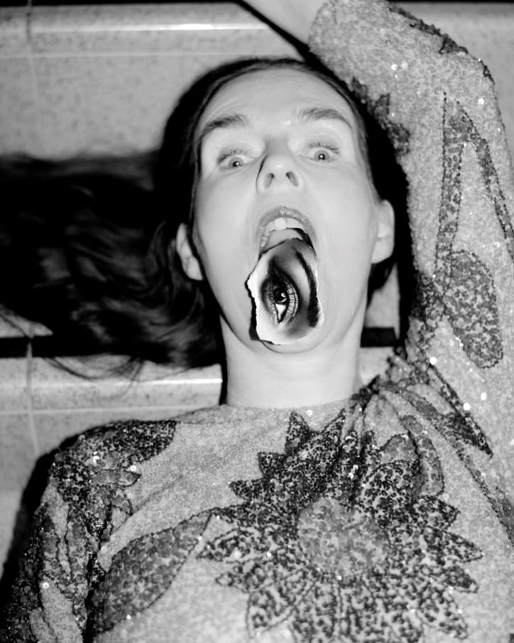 Linder at the Hayward Gallery. Photo: Hazel Gaskin. Courtesy of the artist and Hayward Gallery.