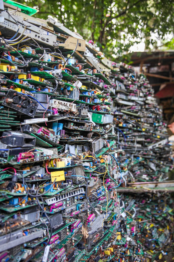 Electronics at Elias Sime’s studio. Photograph by Alice Hendy.
