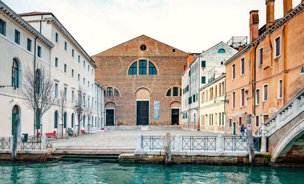 Ocean Space, Chiesa di San Lorenzo in Venice. Photography by Enrico Fiorese.