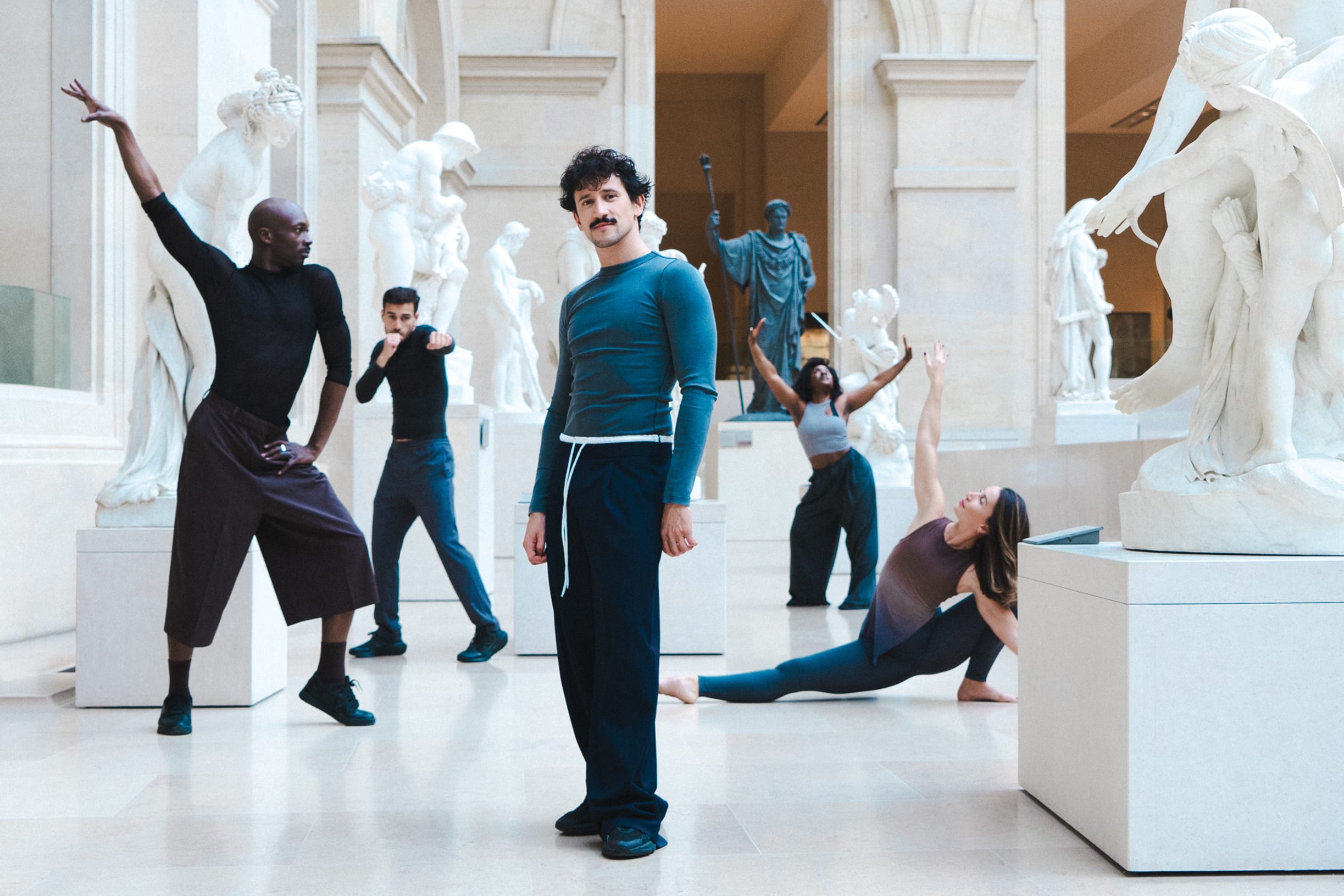 From left to right: Salim Bagayoko, Léo Bordessoule, Mehdi Kerkouche, Queensy Blazin’, and Laure Dary at the Musée du Louvre © 2023 Musée du Louvre, Hanna Pallot