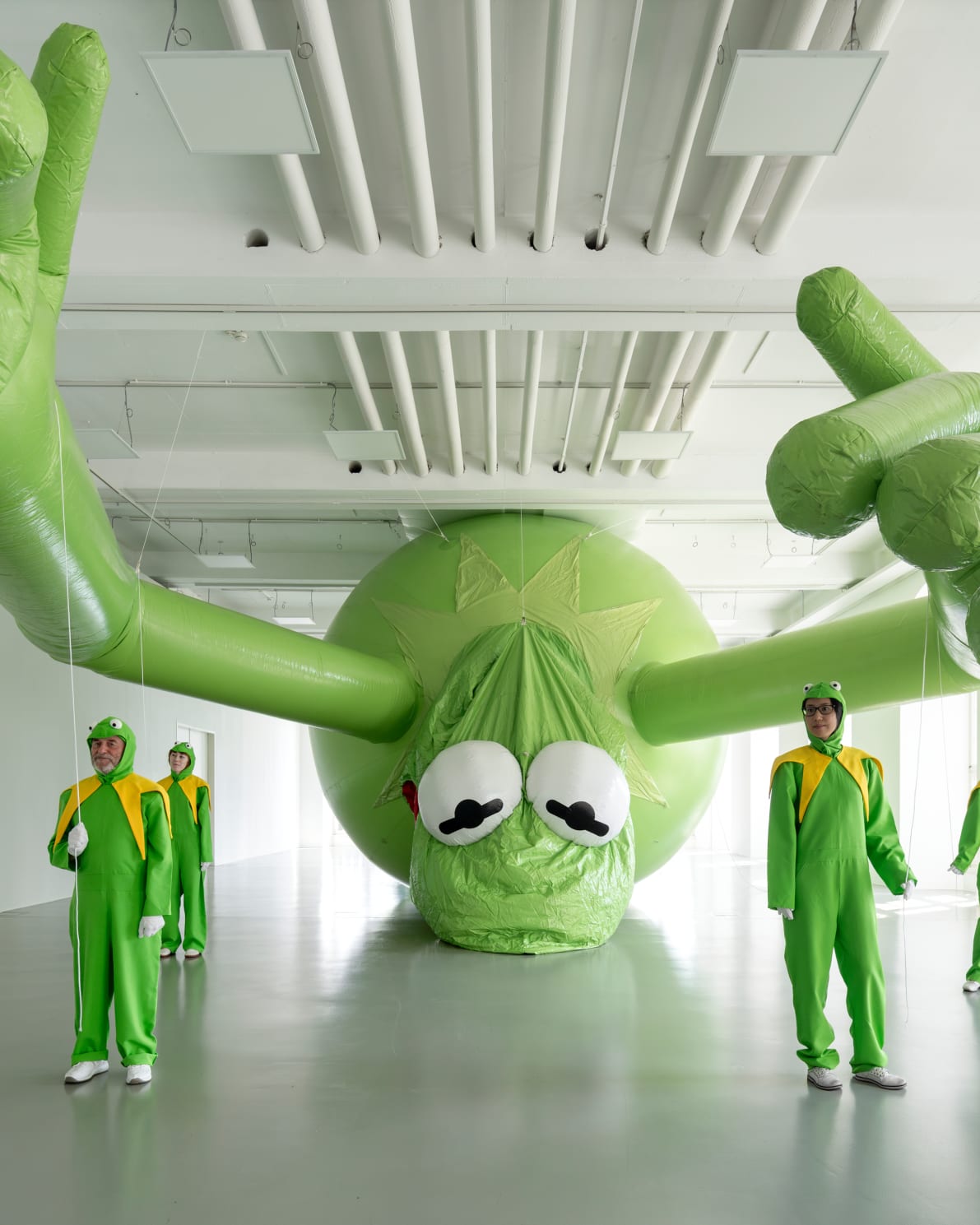 A giant Kermit the Frog will soon soar over Place Vendôme | Art Basel