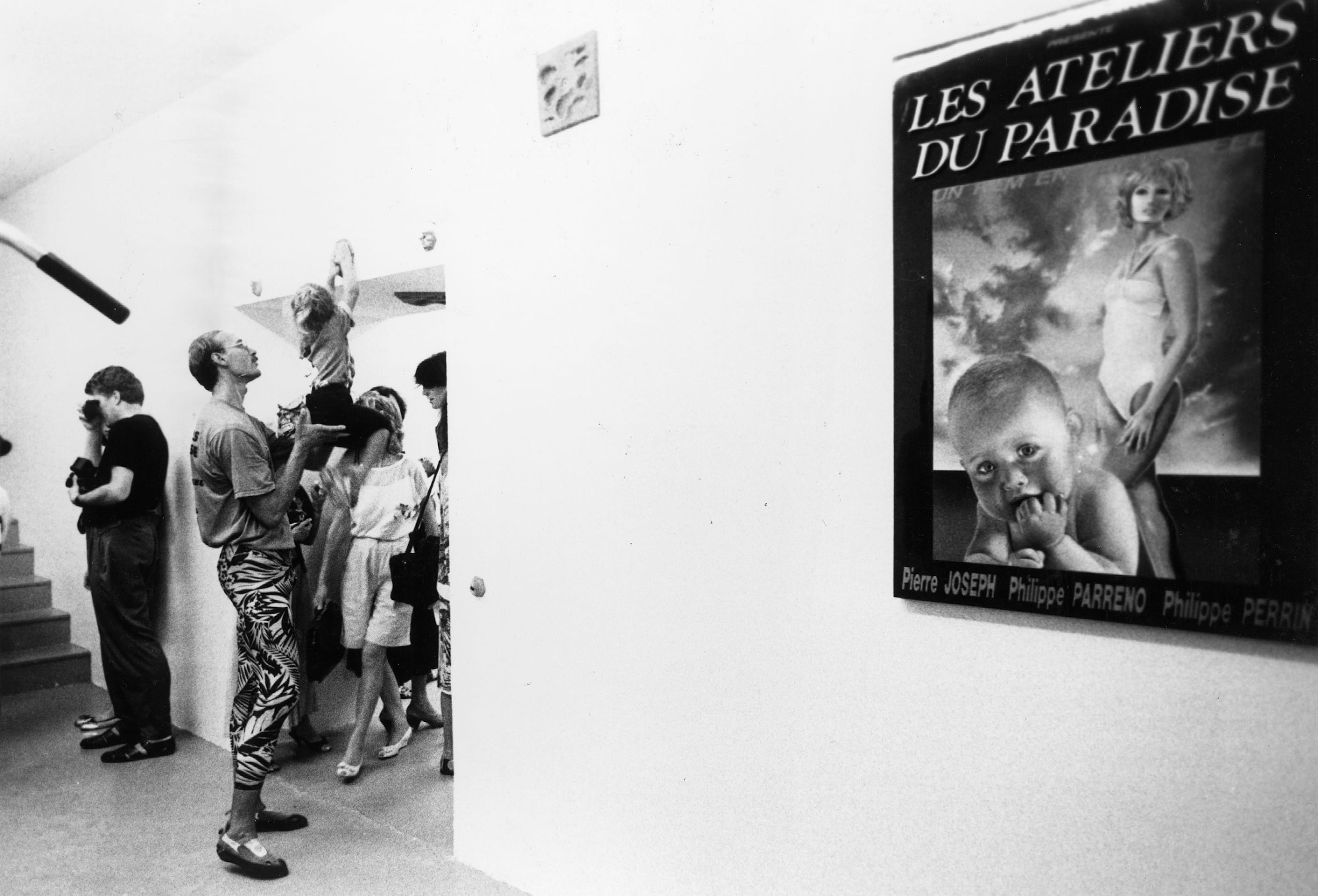 ‘Les Ateliers du Paradise’ exhibition, Air de Paris, Nice, 1990. Photograph by Raph Gatti, courtesy of Air de Paris, Romainville.