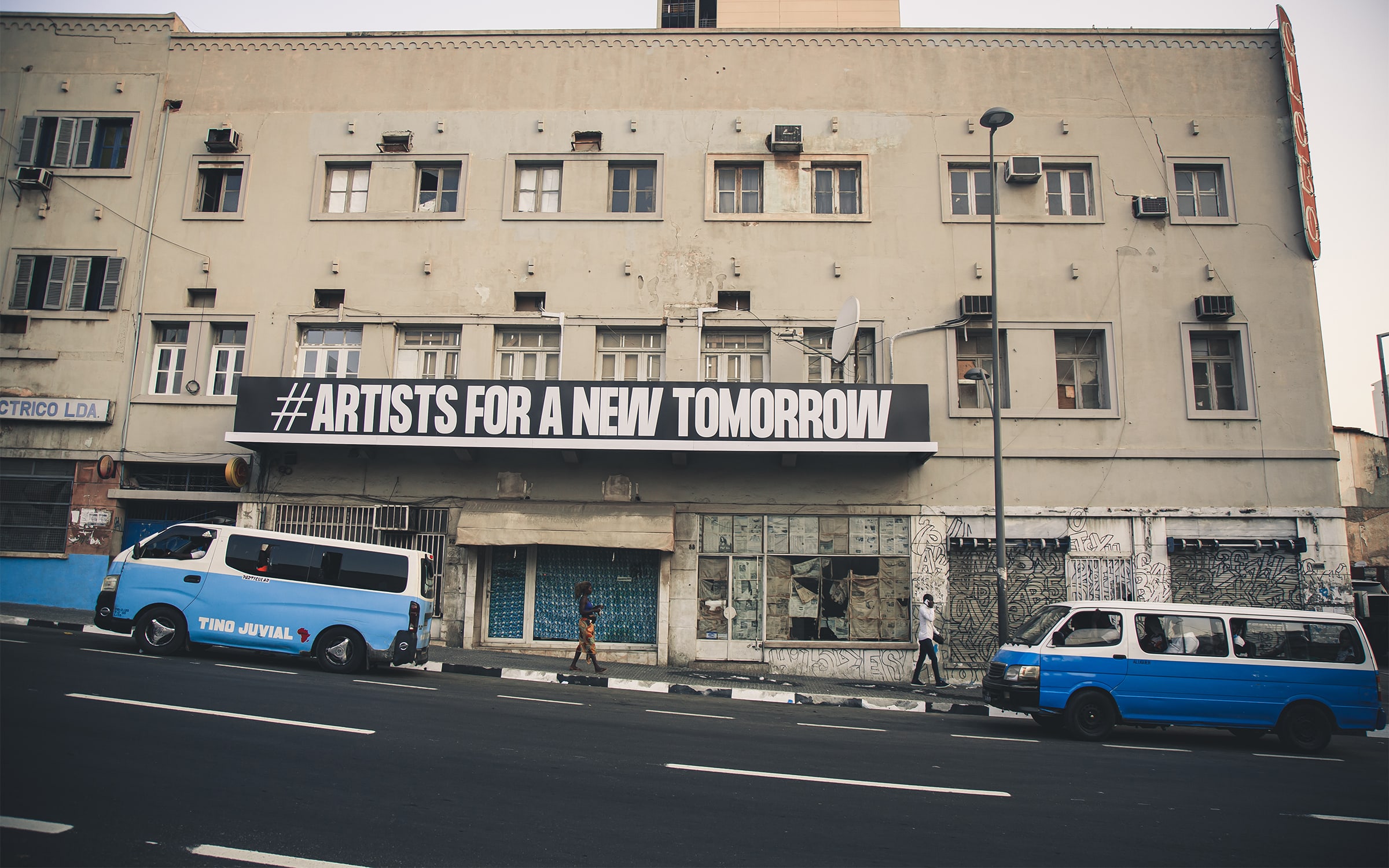 The entrance to Jahmek Contemporary Art in Luanda, Angola's capital. Courtesy of Jahmek Contemporary, Luanda.
