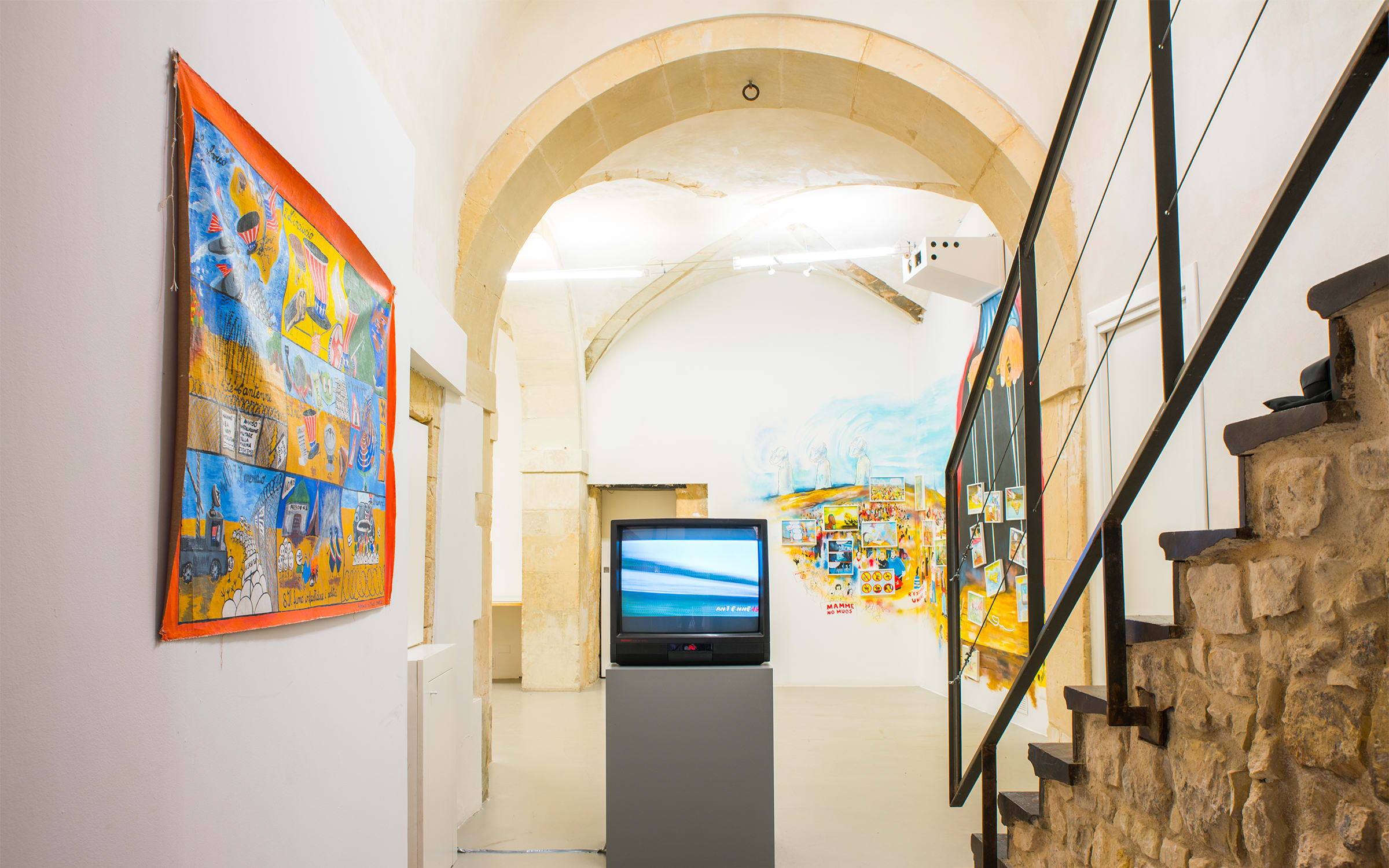 Installation view of the group exhibition 'Artist against muos', Laveronica arte contemporanea, Modica, 2017. Courtesy of Laveronica arte contemporanea, Modica.