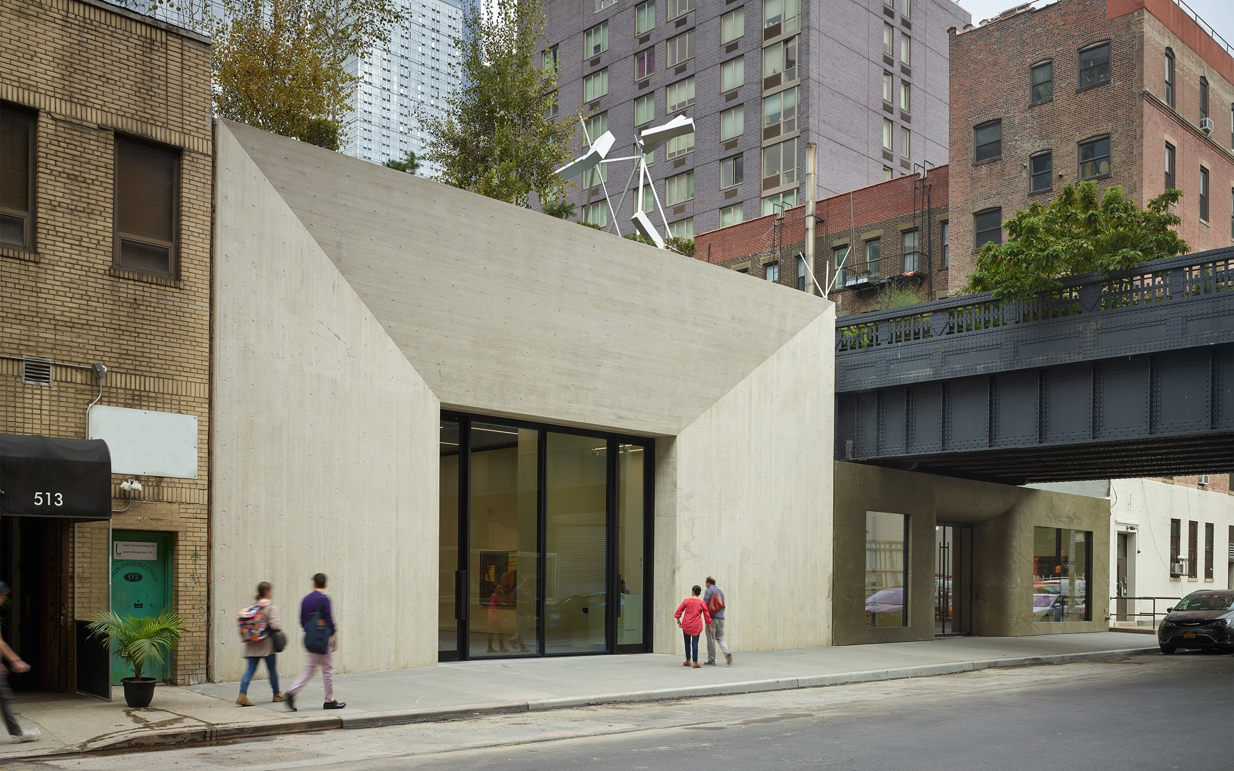 Kasmin has nearly tripled its footprint in West Chelsea in recent years. Photo by Roland Halbe, courtesy of Kasmin, New York City.