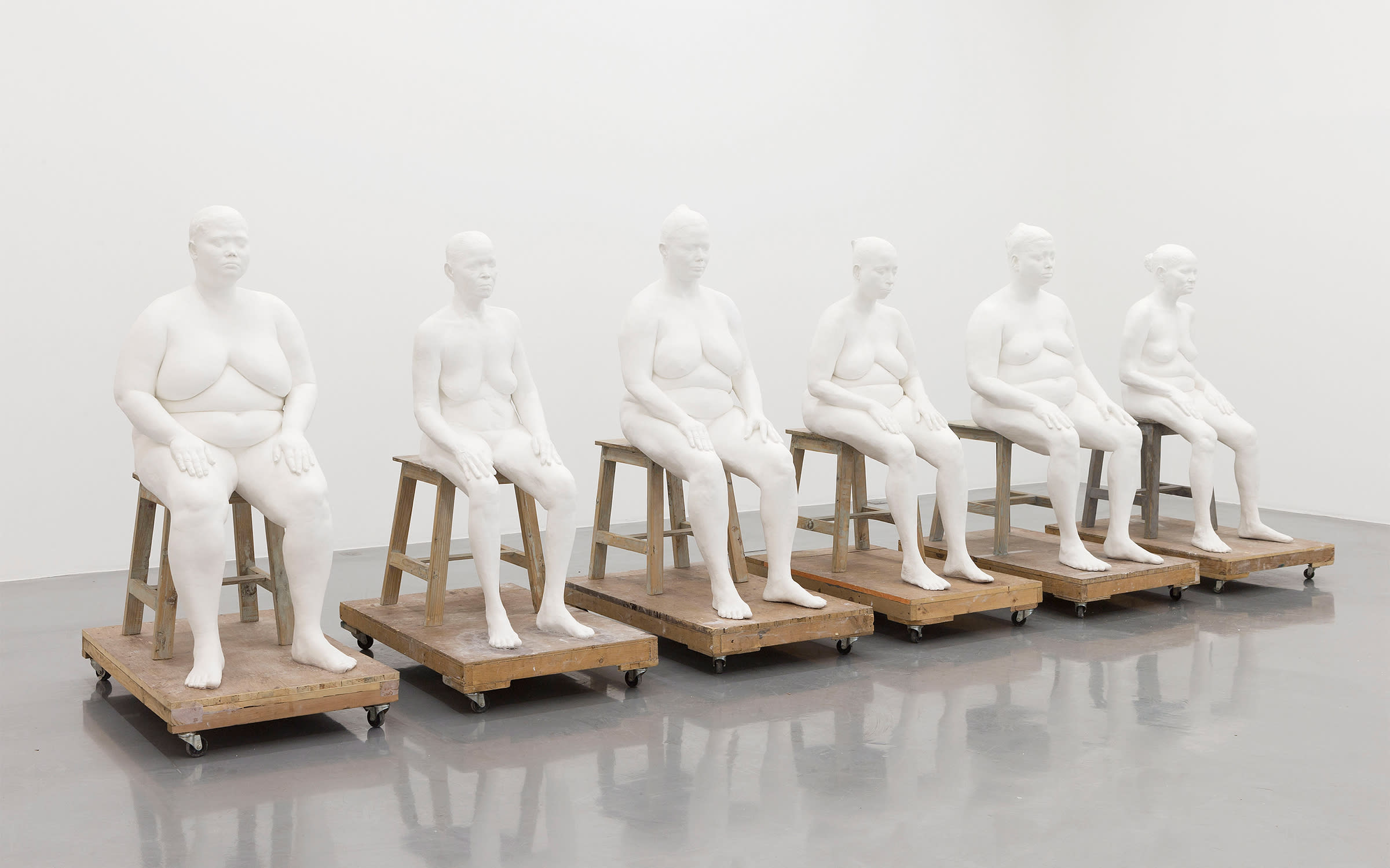 Bharti Kher, Six women, 2012-2014. Courtesy of the artist and Perrotin, Paris, Hong Kong, New York, Seoul, Shanghai, and Tokyo. Photo by Claire Dorn.