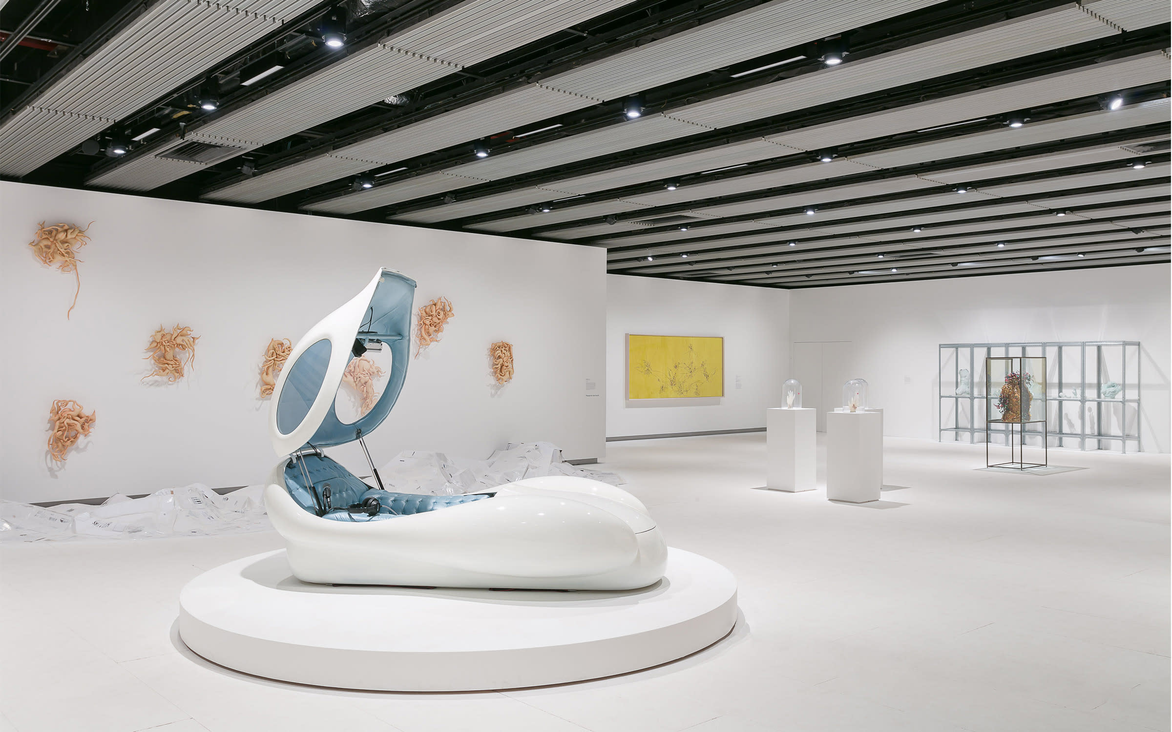 Installation view of ‘Lee Bul: Crashing’ at the Hayward Gallery, London, 2018. Courtesy of the Hayward Gallery, London. Photo by Mark Blower. © Lee Bul. 
