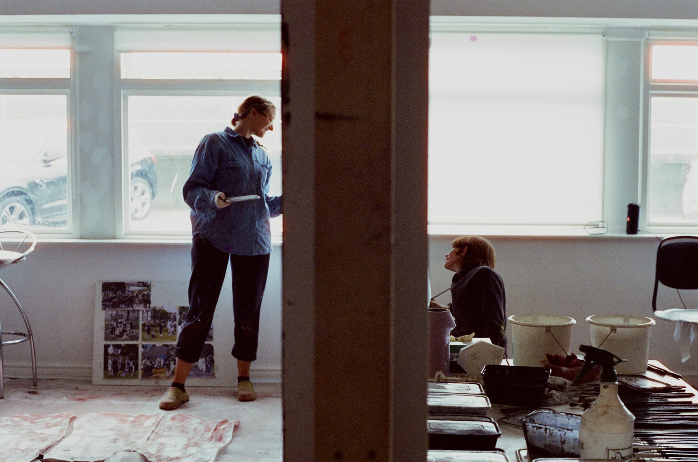 Hannah Quinlan and Rosie Hastings. Photo by Angel Li.