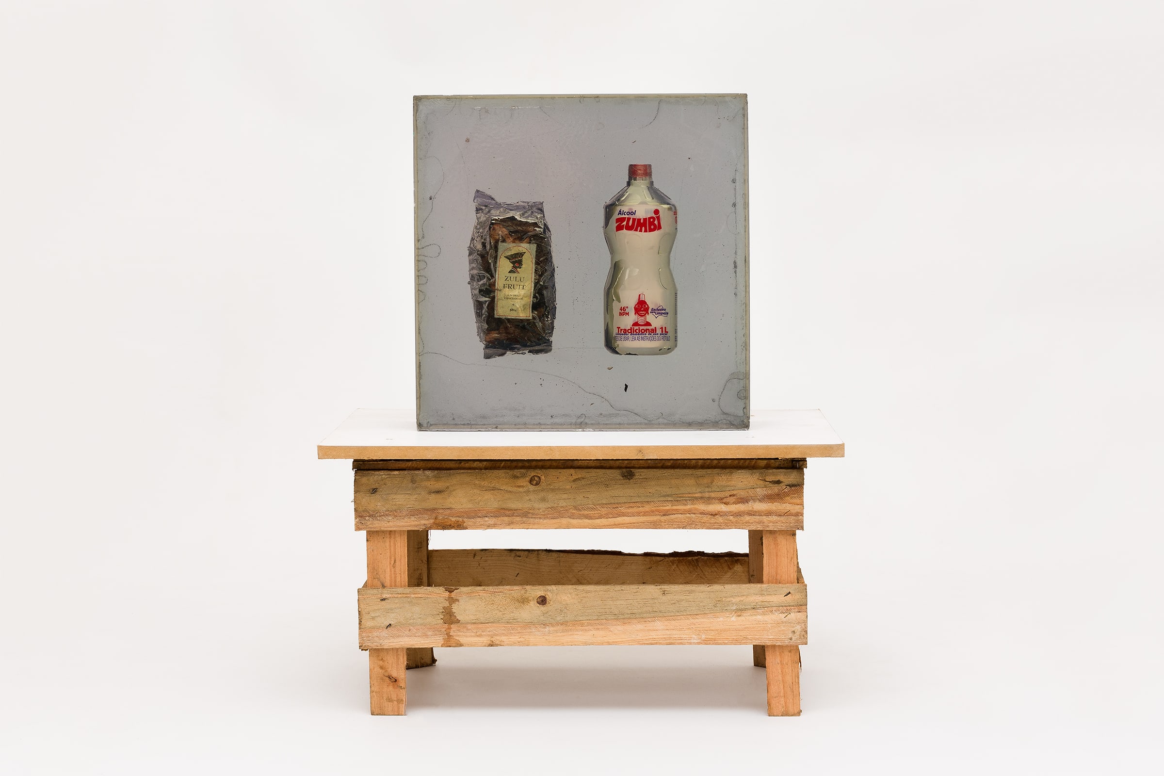 Paulo Nazareth, CA - produtos de genocído - Zulu y Zumbi, 2018. Courtesy of the artist and Mendes Wood DM, São Paulo, Brussels, New York. Copyright Paulo Nazareth.
