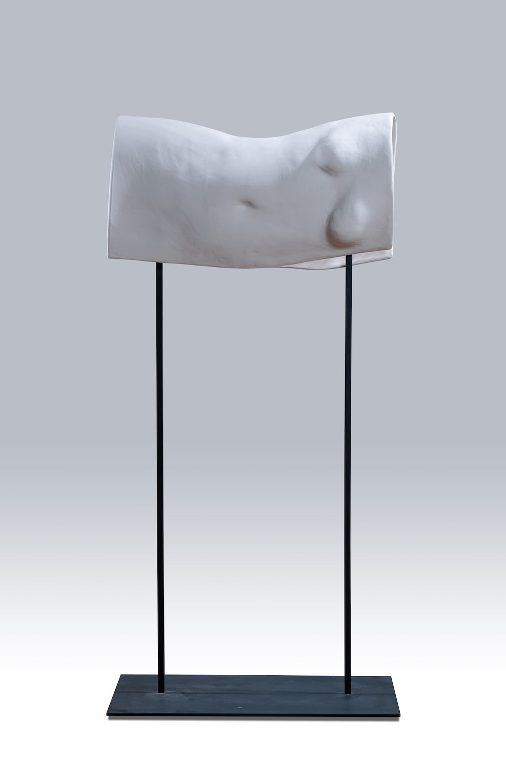 Elizabeth Jaeger, Mantle, 2018.