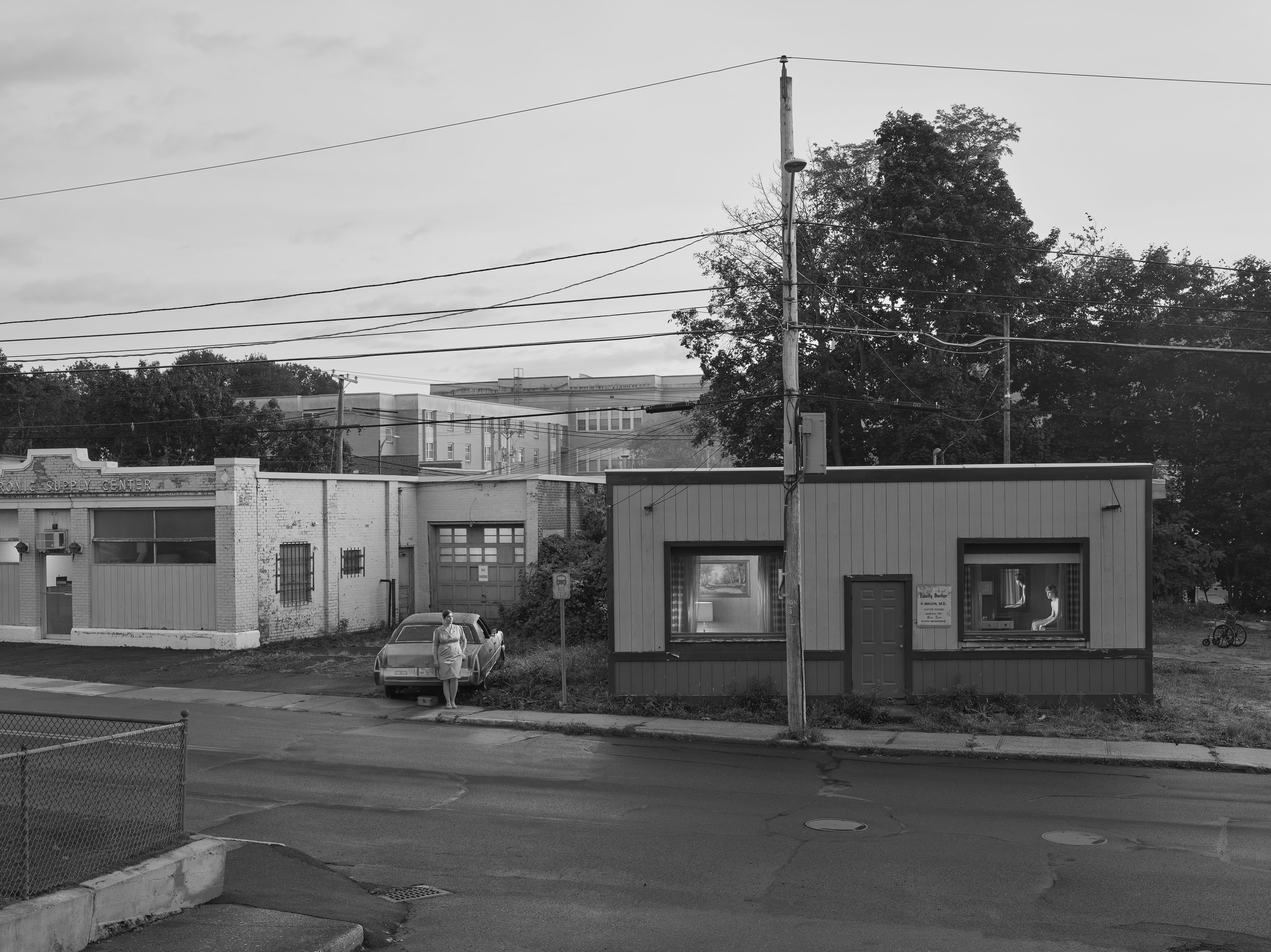 Gregory Crewdson, The Family Doctor, 2021. Courtesy of the artist and Templon.