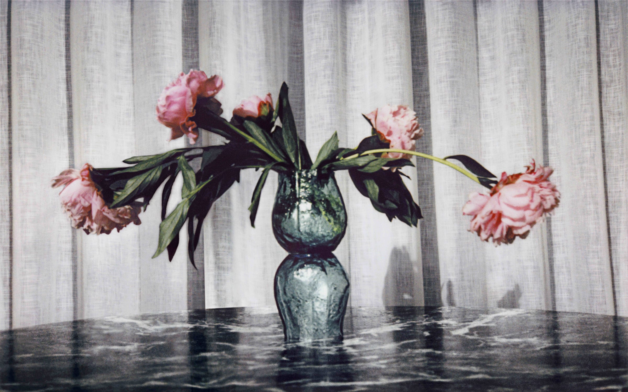Xaviera Simmons, Florals, (One), 2022. Courtesy of the artist and David Castillo, Miami.