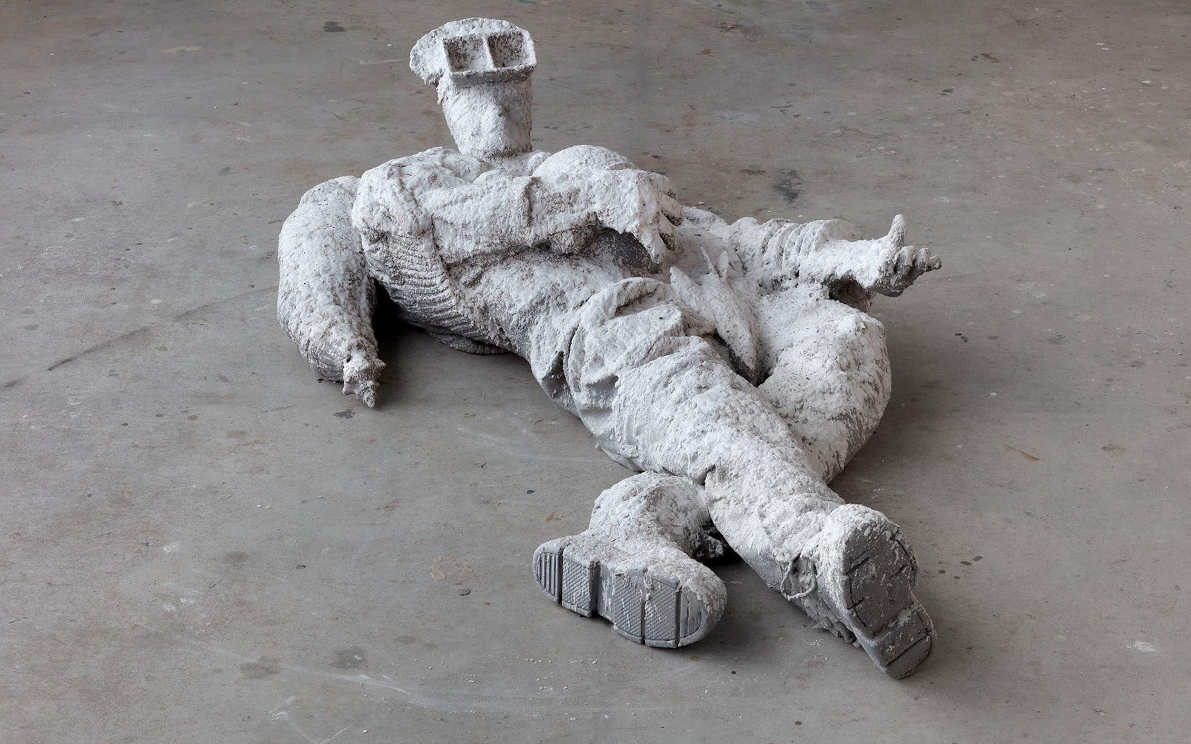 Pawel Althamer, Astronauts, 2023. Courtesy of Foksal Gallery Foundation, Anton Kern Gallery and neugerriemschneider.