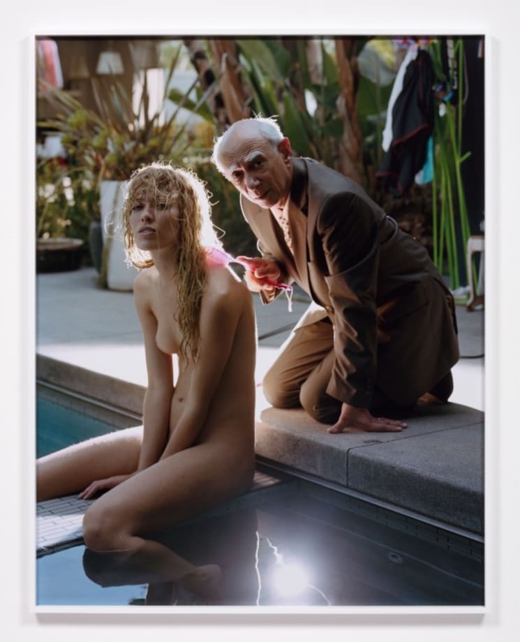 Torbjørn Rødland, Poolside, 2017. Courtesy of the artist and David Kordansky.