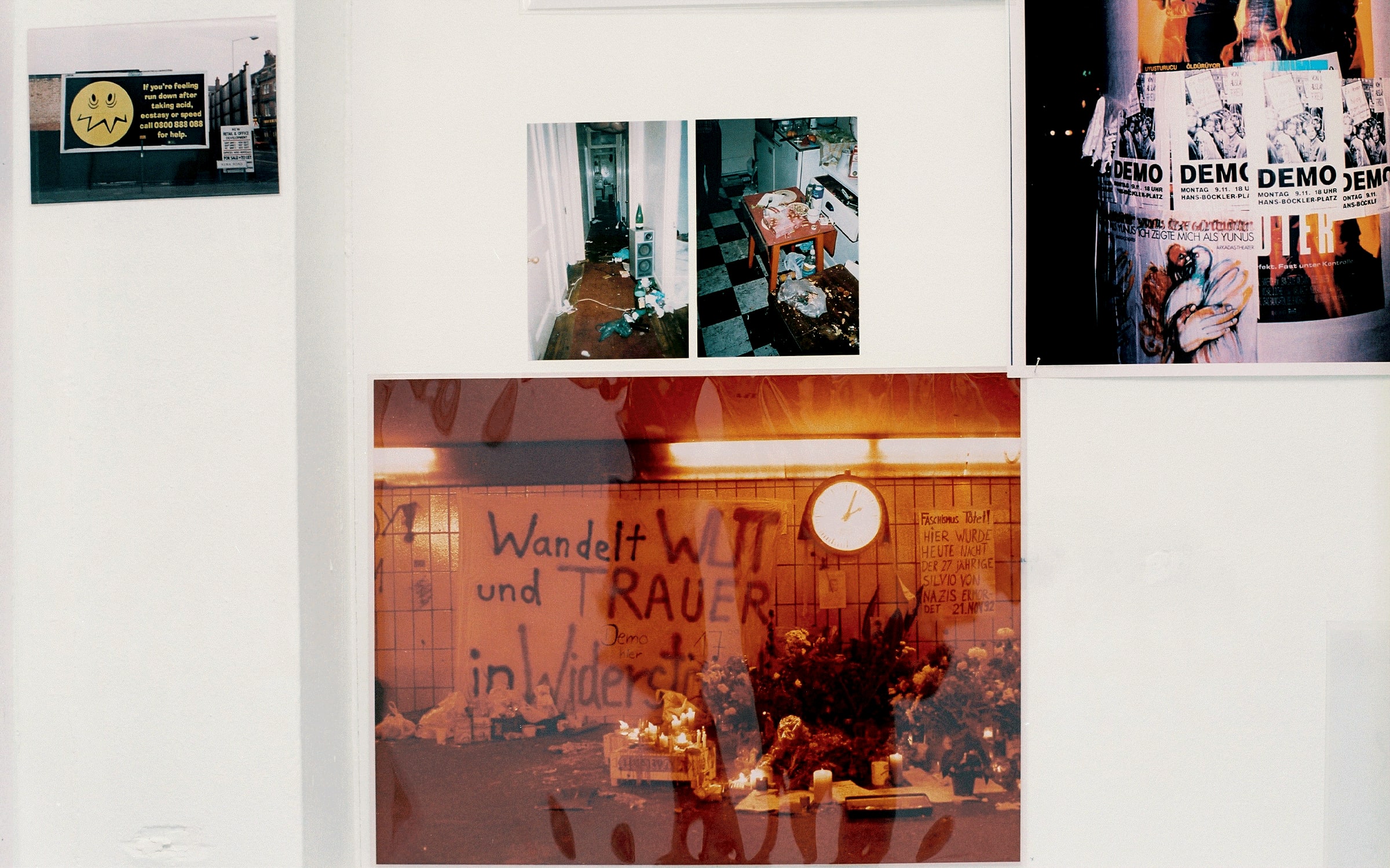 Vue d'installation de l’exposition de Wolgang Tillmans à Buchholz + Buchholz, Cologne, 1993. Avec l'aimable autorisation de la Buchholz Gallery, Cologne, Berlin, New York.