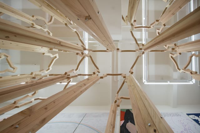 吳山專和英格．斯瓦拉．托斯朵蒂爾在漢雅軒展出的《拱林》（2018）裝置圖片，照片由Kitmin Lee拍攝