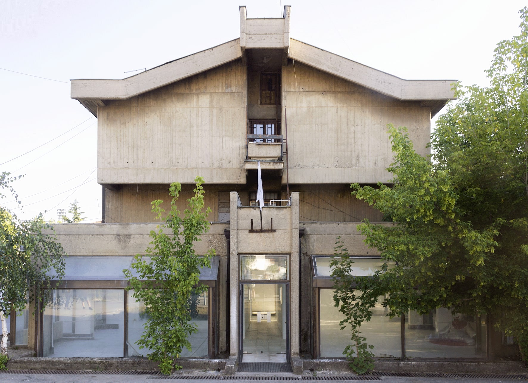 LambdaLambdaLambda2, Prishtina. Photograph by Leart Rama.