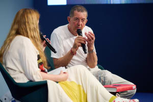 Conversations | Antony Gormley and Ann Demeester in conversation 