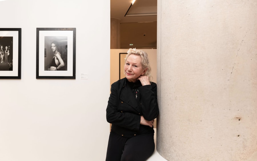 Rencontre avec la styliste agnès b., fer de lance de la jeune création depuis plus de 50 ans 