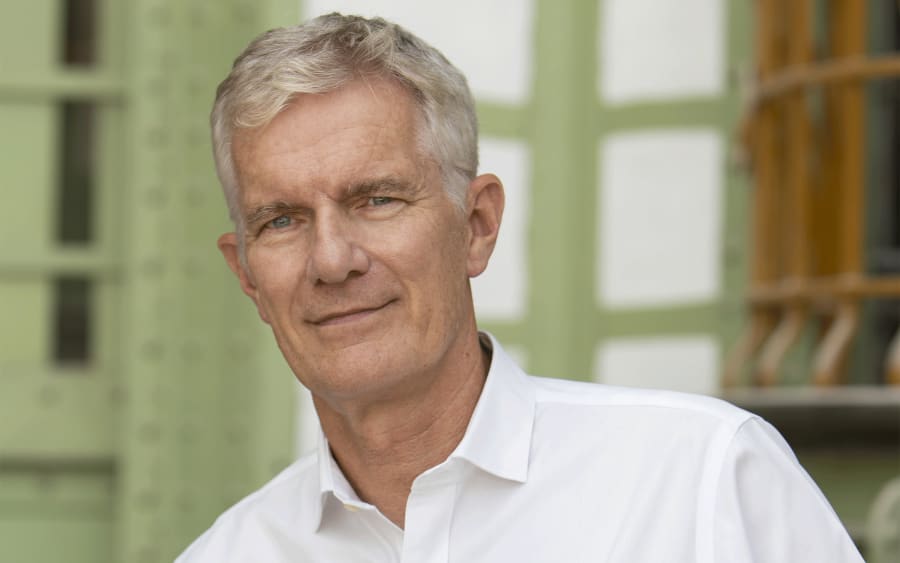 Meet Didier Fusillier, the man behind the GrandPalaisRmn