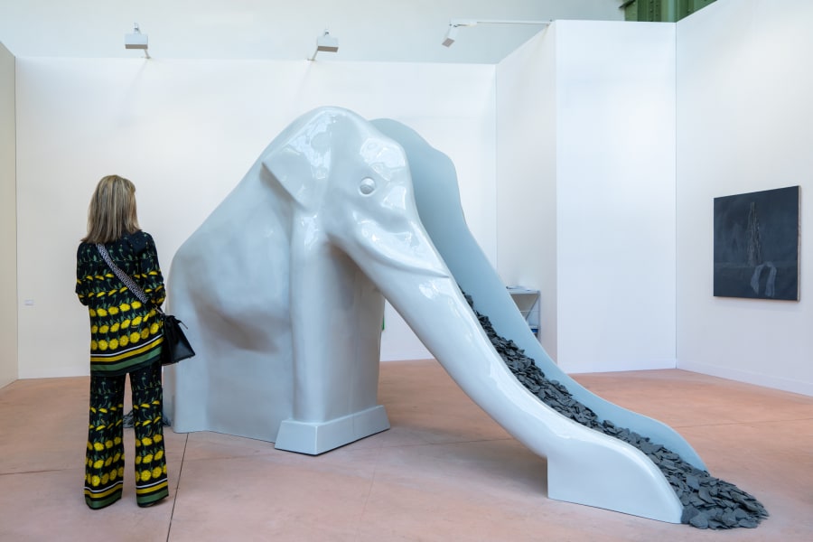 New buyers are transforming gallery sales: are they tomorrow's major collectors?