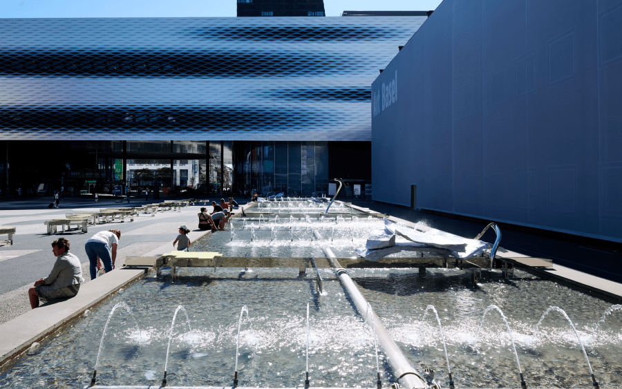 Artist Nairy Baghramian reimagines the Messeplatz fountain