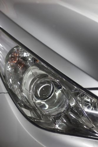 Headlight (d)
