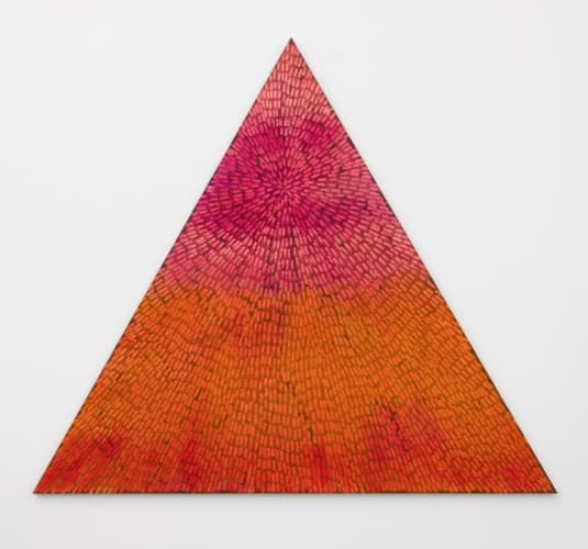 Marrakech Dreams (Painted Universe Mandala Triangle, SF #1T, Pink to Orange Gradient, Natural Ground)