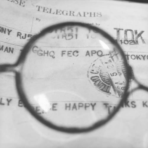 Foujita’s Glasses - Viewing a telegram he sent to GHQ officer Sherman who helped him leave Japan