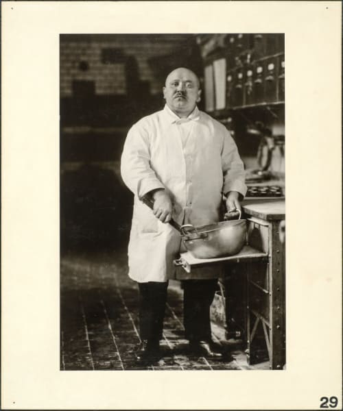 Pastry cook, 1928