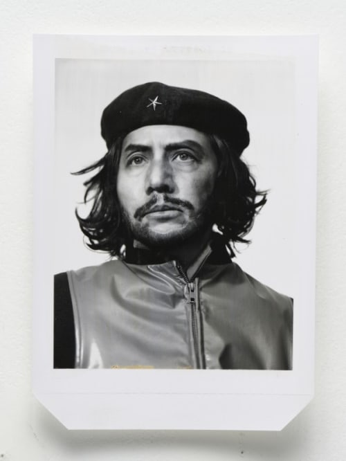 Distant Che Guevara