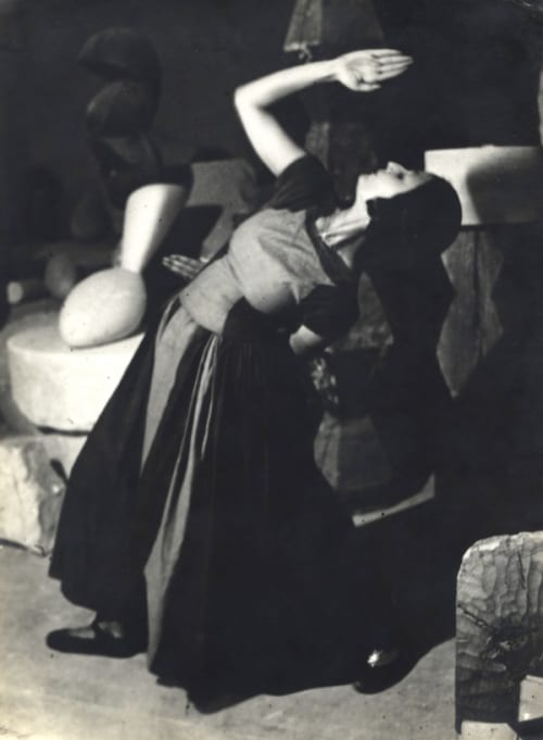 Lizica Codreanu dancing in Brancusi's studio, costume by Irina Codreanu
