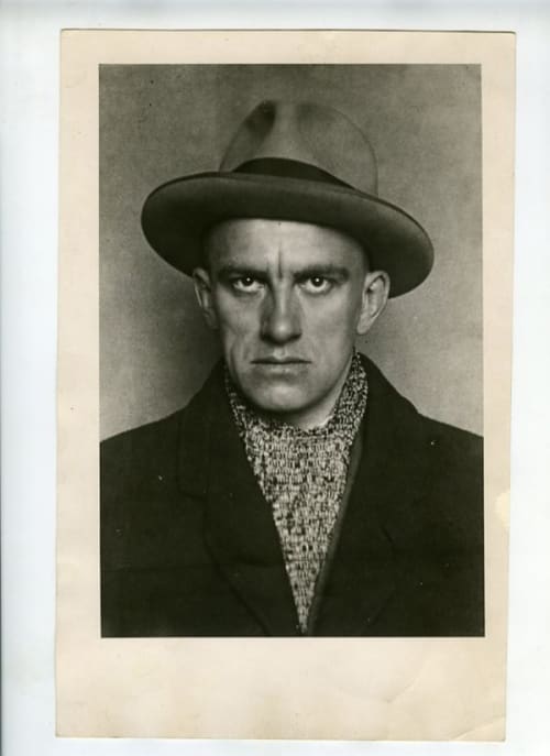 Vladimir Mayakovsky, April 1924. Portrait with hat printed by Nikokai Lavrentiev