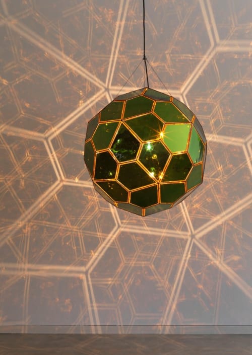 Penta Hexe, Green, Gold