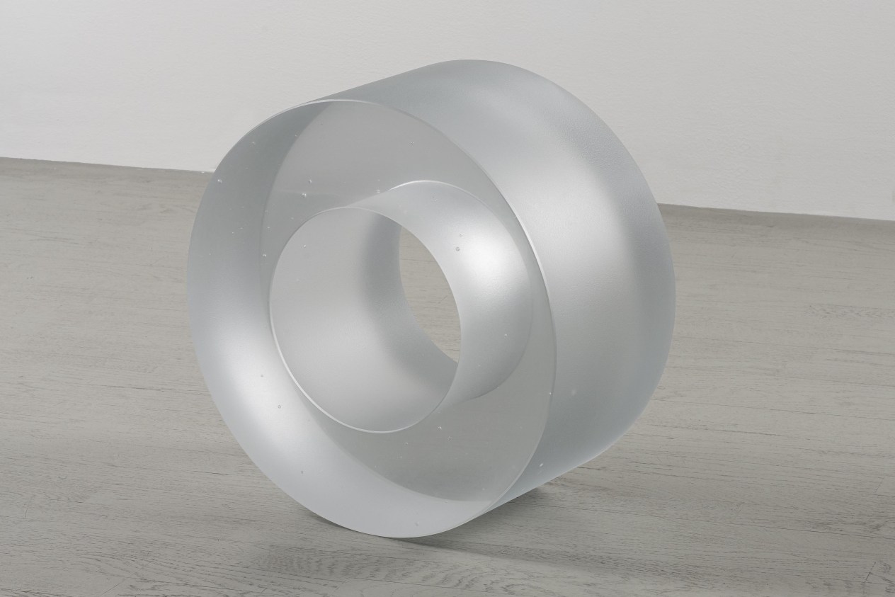 Hazy Glass Roll