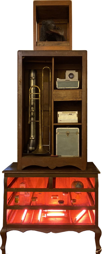 100 Altars for Roberto Chabet / NO. 27 (cabinet version)