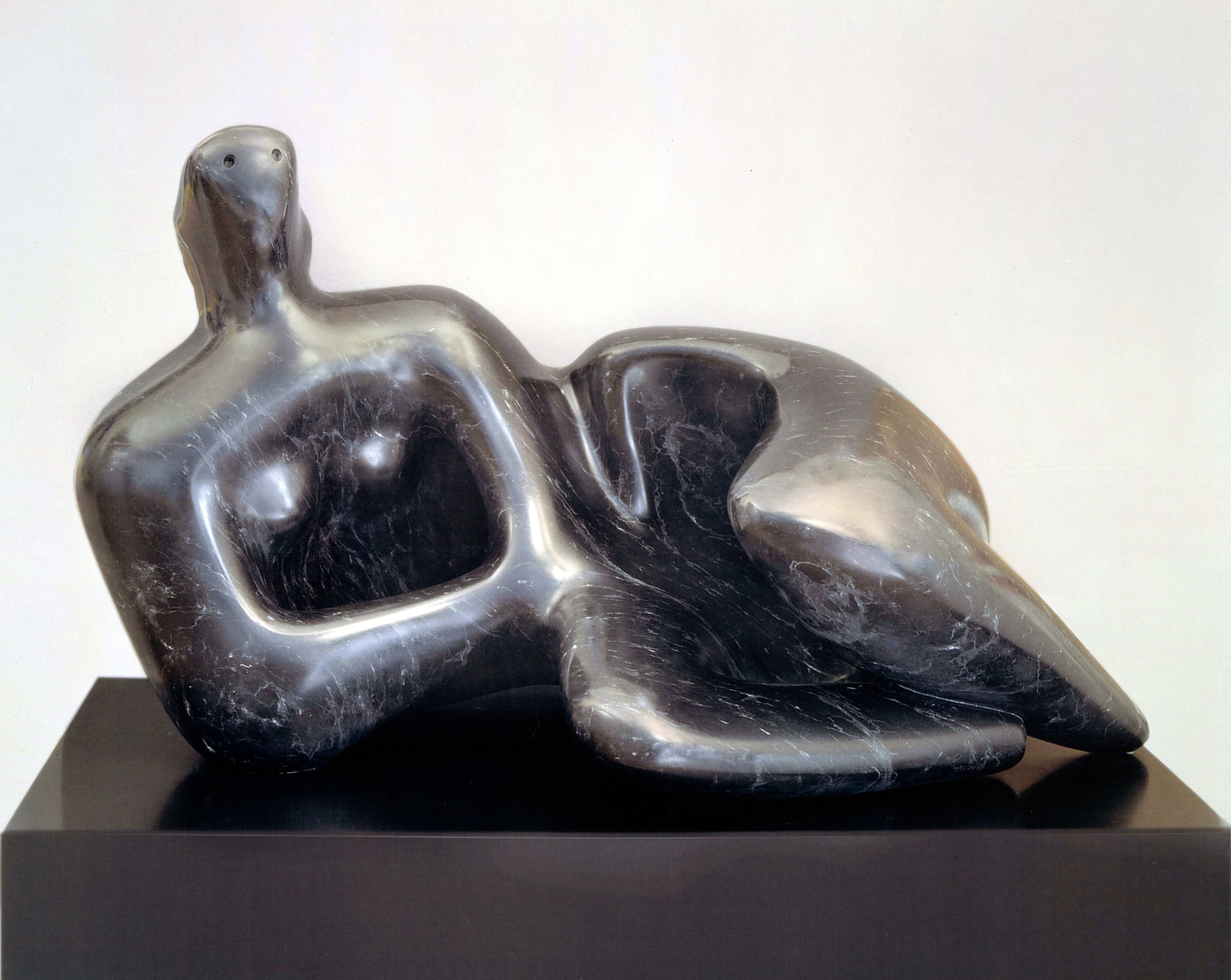 RECLINING FIGURE: CURVED